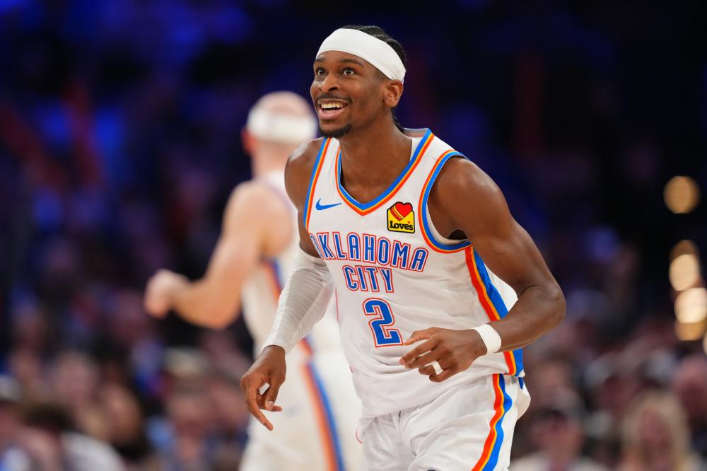 队接受采访 队接受采访