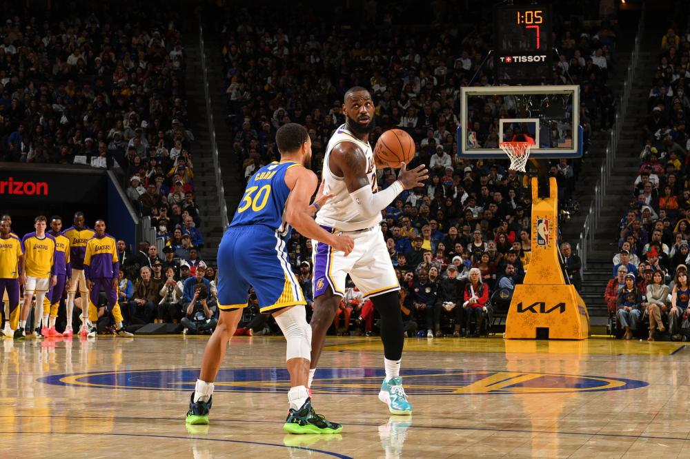 通过全场紧 通过全场紧