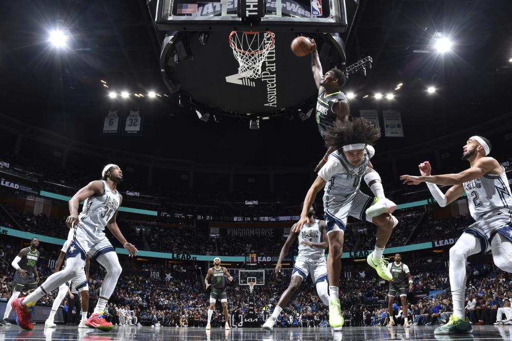 引人关注 引人关注